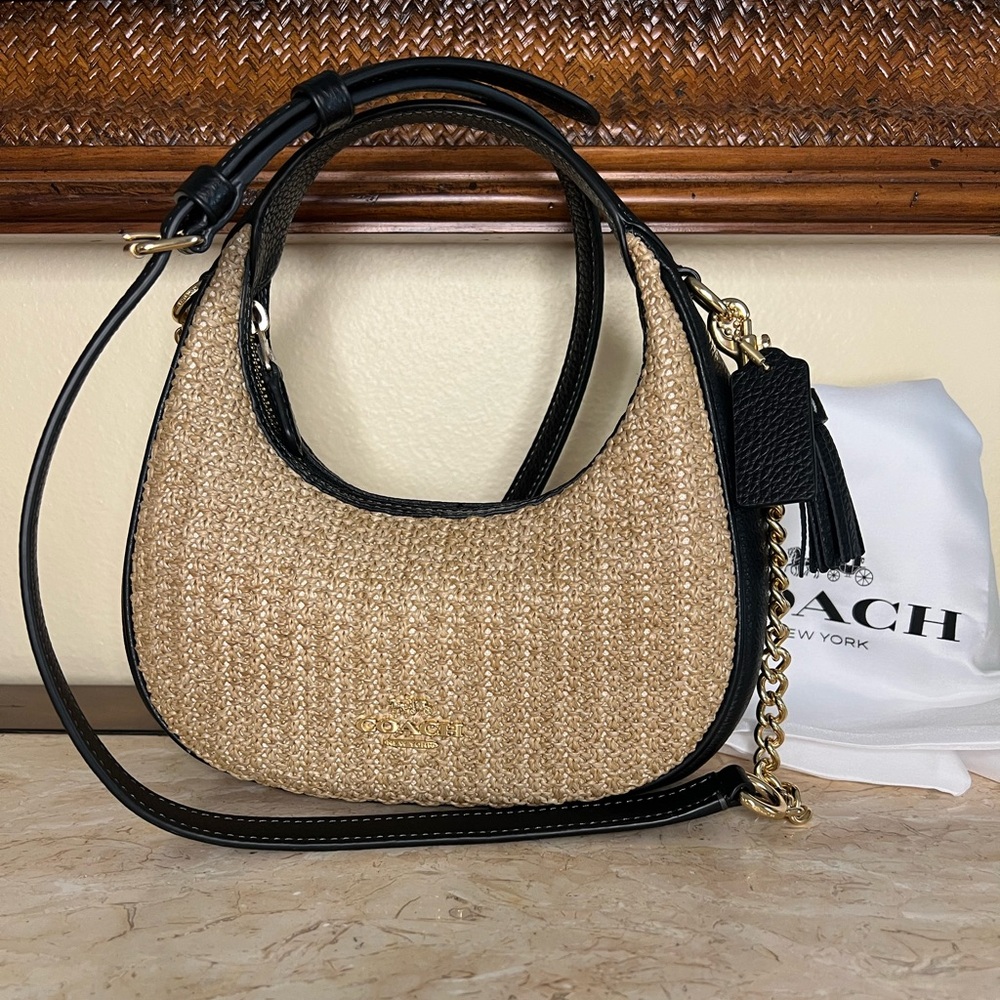 Coach Brown Straw Carmen Mini
Crossbody Bag CAL02